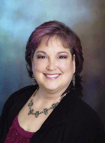Tracy B Headshot